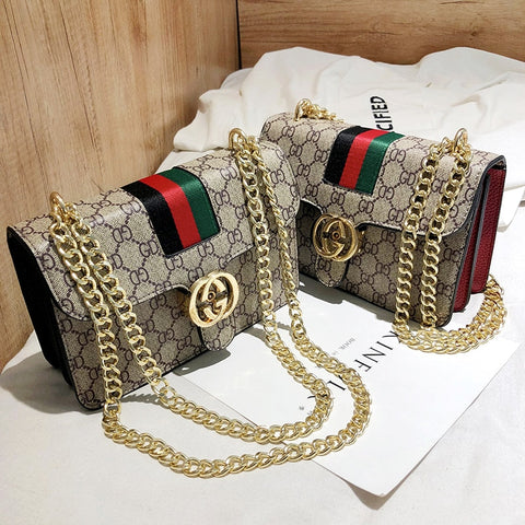 2019 new chain female bag European and American fashion wild ladies small bag portable casual bag shoulder bag messenger